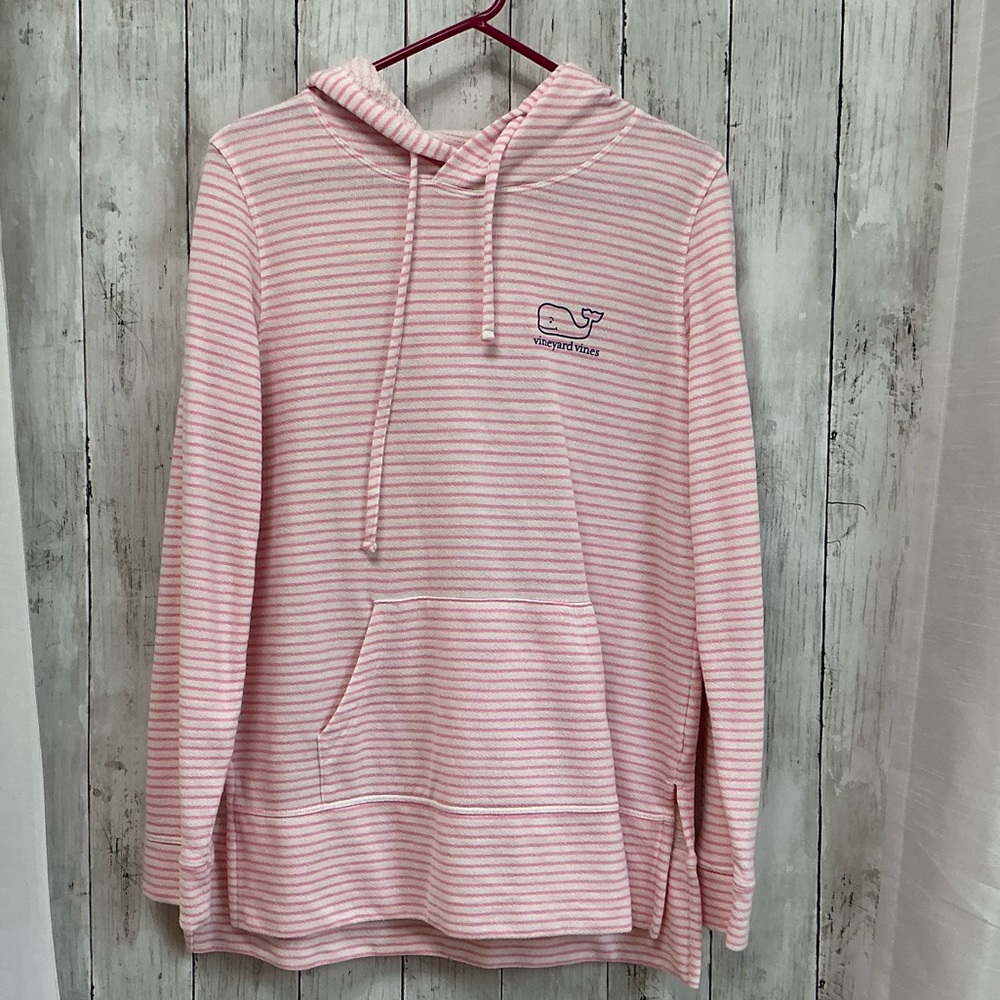 women’s vineyard vines hoodie